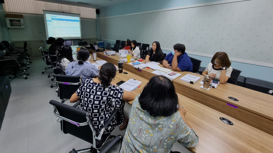 22 - 26 มี.ค. 64 : เจ้าหน้าที่กองคลังเข้าร่วมโครงการฝึกอบรมผ่านวิดีโอคอนเฟอเรนซ์ เรื่อง การใช้งานระบบ New GFMIS Thai สำหรับหน่วยงานระดับกรม(กองคลัง) ของส่วนราชการ รุ่นที่ 1 ปี 2564 ณ ห้องประชุมกองคลัง